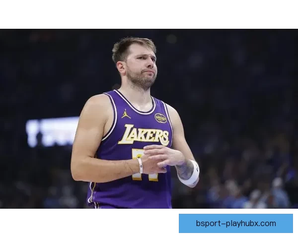 东契奇火力全开单节爆发32次20加追平哈登直逼库里科比历史地位